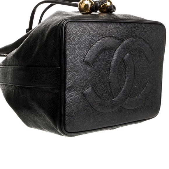 Chanel CC Stitch bucket bag 80’s - 1990’s vintage ✨logo bottom✨🦄 - Picture 13 of 17